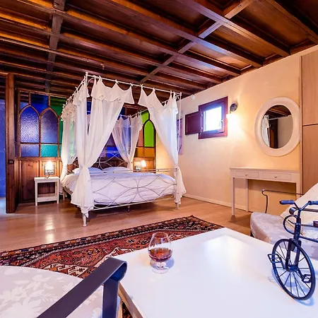 Avalon Boutique Rhodes מלון 4*
