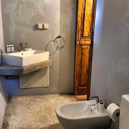 Avalon Boutique Rhodes מלון 4*
